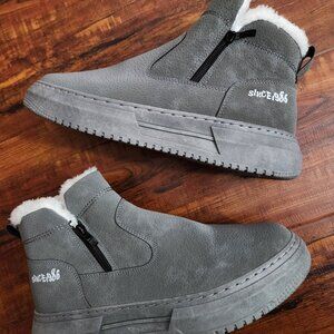 WINTER SNOW BOOTS (NWOT)